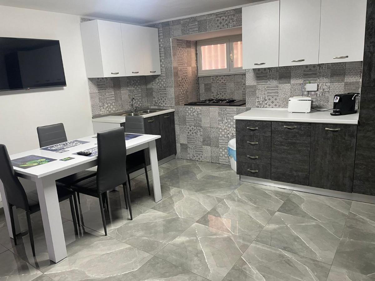 Casa Krizia 1 Apartment Napoli Ngoại thất bức ảnh