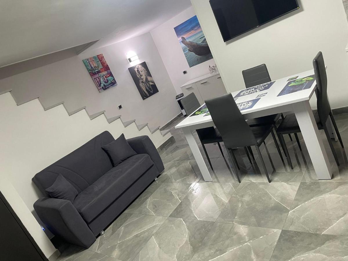 Casa Krizia 1 Apartment Napoli Ngoại thất bức ảnh